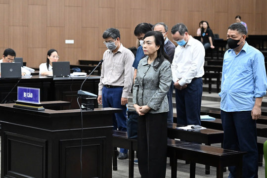 Bà Nguyễn Thị Kim Tiến: 2 bệnh viện được khánh thành là niềm an ủi phần nào