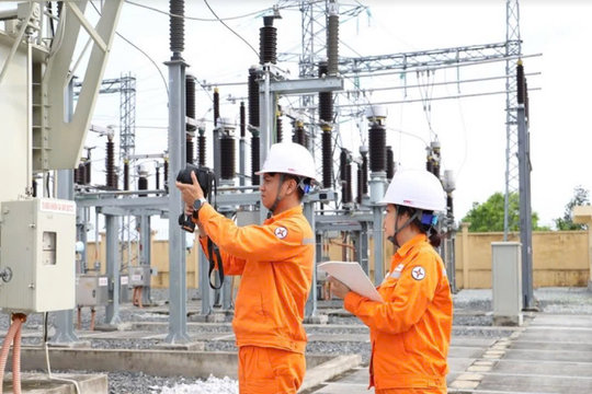 Khung giờ điện cao điểm sắp được áp dụng, người dân cần lưu ý gì?