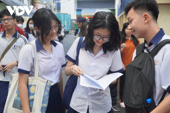 Đề xuất học bạ số có giá trị pháp lý thay thế học bạ giấy