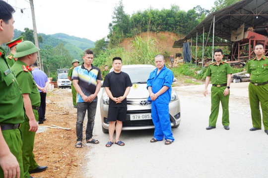 Khởi tố nhóm đối tượng chặn xe, bắn vỡ kính ô tô ở Thái Nguyên