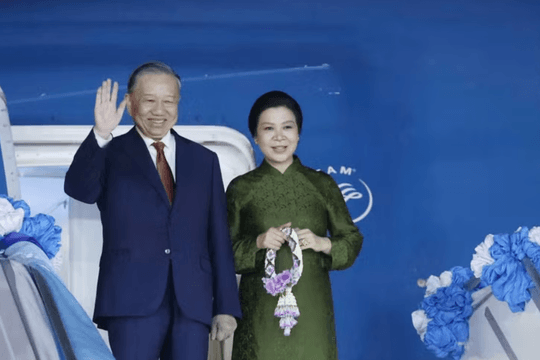 Tổng Bí thư, Chủ tịch nước Tô Lâm và Phu nhân lên đường thăm Singapore