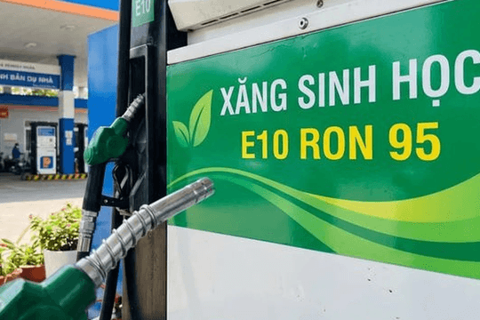 Bộ Công thương: 'Chưa ghi nhận bằng chứng xăng E10 làm hỏng động cơ'