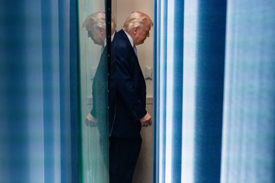 Thế kẹt của ông Trump khi thỏa thuận khung Mỹ - Iran cận kề