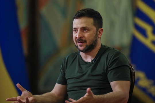 Tổng thống Zelensky cảnh báo Nga chuẩn bị tấn công quy mô lớn vào Ukraine