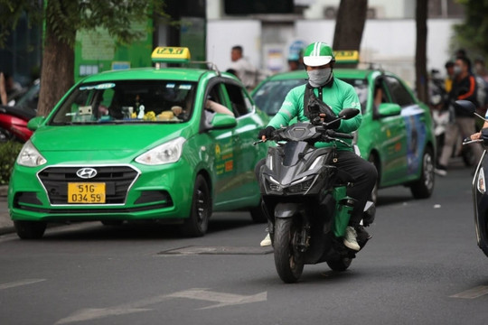 Hà Nội có thể chưa cấm xe ôm công nghệ chạy xăng vào Vùng phát thải thấp từ 1/7
