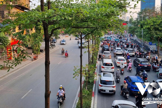 Phân luồng đảo chiều, cơ hội hạ nhiệt cho giao thông Hà Nội?
