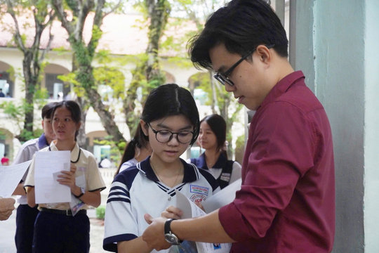 Hơn 151.000 thí sinh tại TP.HCM bước vào kỳ thi lớp 10