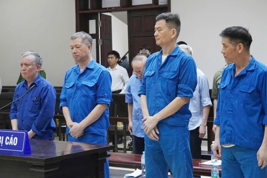 Trả tự do cho nhiều bị cáo tại tòa trong vụ án liên quan Tập đoàn Vicem