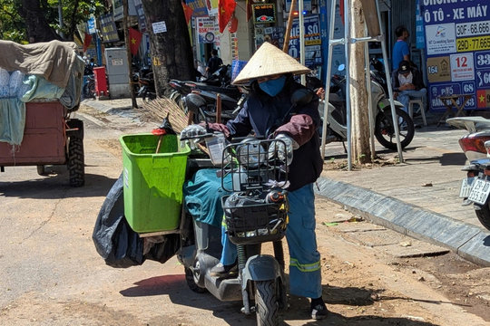 Trung Bộ nắng như “đổ lửa” vượt 39 độ, Hà Nội và Đông Bắc Bộ nắng gay gắt