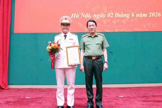 Phó giám đốc Công an TP Hà Nội Nguyễn Ngọc Quyền được thăng bậc hàm Thiếu tướng