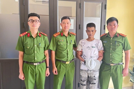 Bắt giữ đối tượng truy nã “đặc biệt” sau gần 8 năm lẩn trốn