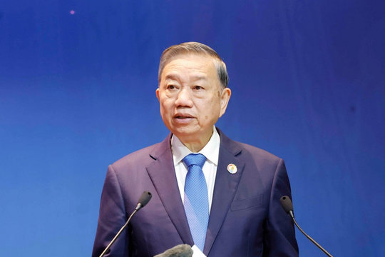 Tổng Bí thư, Chủ tịch nước Tô Lâm: Công đoàn phải đổi mới để thực sự là chỗ dựa tin cậy của người lao động