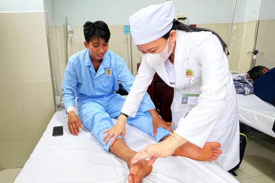 Mùa mưa đến, khu vực ĐBSCL người dân bị rắn độc cắn tăng đột biến