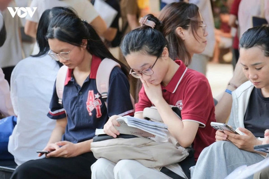 Cuộc đua trường chuyên: Chọn học sinh năng khiếu hay những người luyện thi giỏi