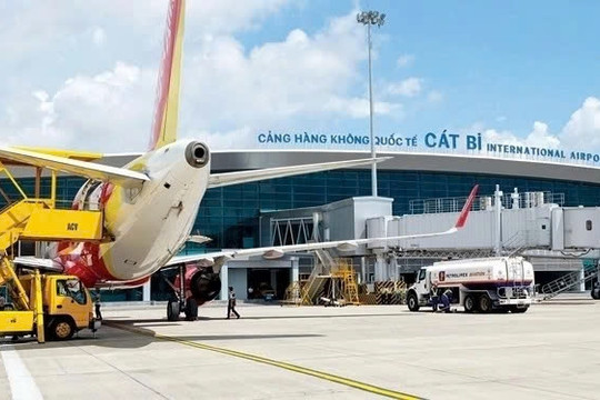 Diều sáo gần sân bay Cát Bi khiến 2 chuyến bay phải hạ cánh xuống Nội Bài