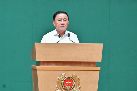 Thường trực Ban Bí thư dự hội thảo bảo vệ an ninh quốc gia trong kỷ nguyên mới