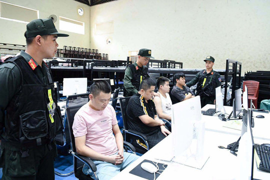 Bí mật trong 'đại bản doanh' lừa đảo xuyên quốc gia của ổ nhóm đến từ Campuchia
