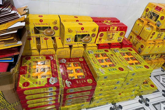 Đồng Tháp: Khởi tố 2 bị can làm giả gần 16.000 sản phẩm Yến sào Khánh Hòa