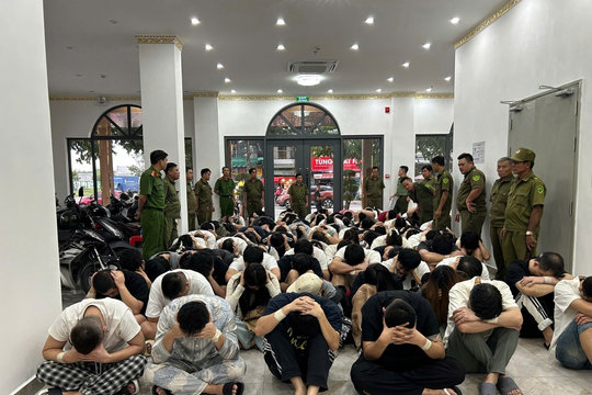 Kịp thời ngăn chặn nhóm người nước ngoài lập “đại bản doanh” lừa đảo tại TP.HCM