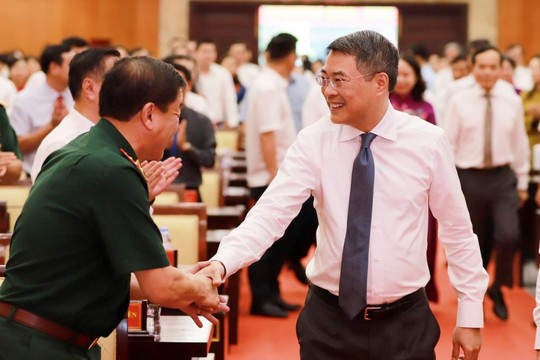 Thủ tướng phát động phong trào thi đua, hướng đến mục tiêu tăng trưởng hai con số