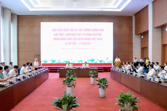 Thủ tướng Chính phủ, Chủ tịch Quốc hội gặp mặt lãnh đạo các cơ quan báo chí