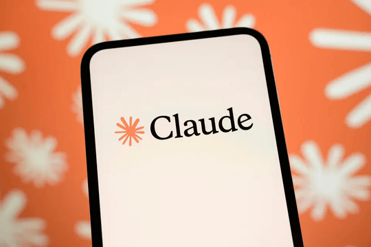 Người dùng Claude Fable 5 chật vật đòi tiền từ Anthropic sau lệnh cấm bất ngờ