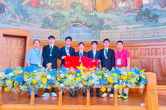Việt Nam giành 1 huy chương vàng, 4 huy chương bạc tại Olympic Vật lý Châu Âu