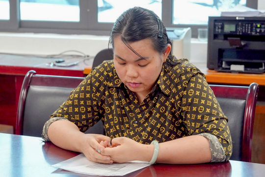 Sửa nội dung sổ đỏ, một viên chức văn phòng đăng ký đất ở Lào Cai bị khởi tố