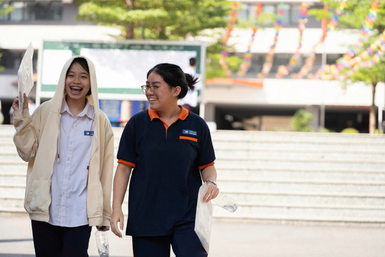 Hà Nội chốt lịch công bố điểm thi lớp 10, dự kiến gửi kết quả qua iHanoi