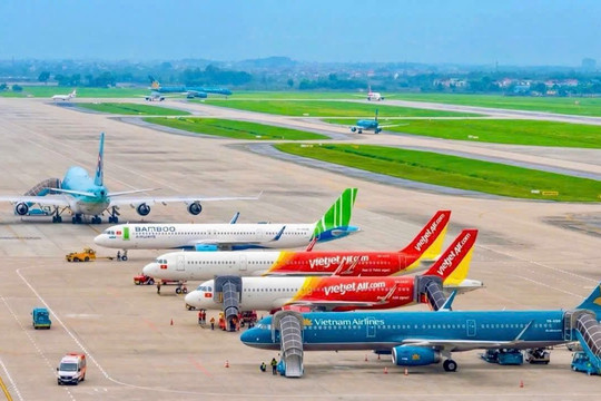 Từ 1/7, hành khách được hoàn trả tiền vé nếu chuyến bay chậm 4 tiếng