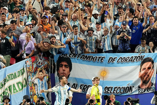 Vé xem Messi ở World Cup 2026 đắt ngang 2 cây vàng vẫn đầy người mua