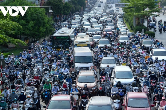 Hà Nội thí điểm vùng phát thải thấp từ 1/7: Người dân đi xe cần lưu ý gì?
