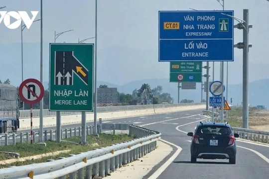 Chuẩn bị thu phí thêm 13 đoạn tuyến cao tốc Bắc - Nam, có lo ngại lỗi hệ thống?