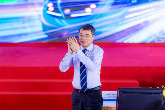 Thủ tướng dự khởi công 3 dự án nhà ở cho thuê và 5 tuyến metro ở Hà Nội