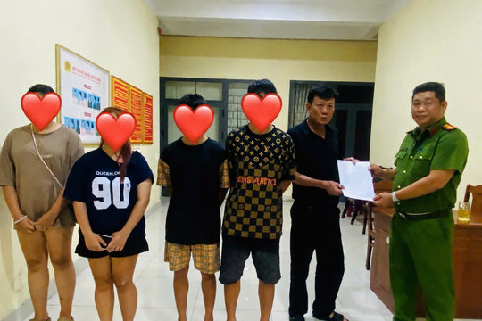 Kịp thời hỗ trợ 4 thiếu niên ngoại tỉnh trở về nhà an toàn