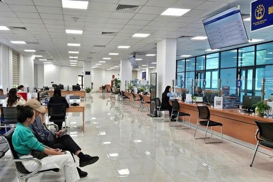 Thành ủy Hà Nội yêu cầu xử lý vụ từ chối xác nhận ủy quyền cho cụ bà 97 tuổi