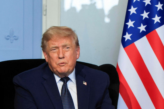 Tỷ lệ ủng hộ Tổng thống Trump giảm xuống mức thấp nhất nhiệm kỳ