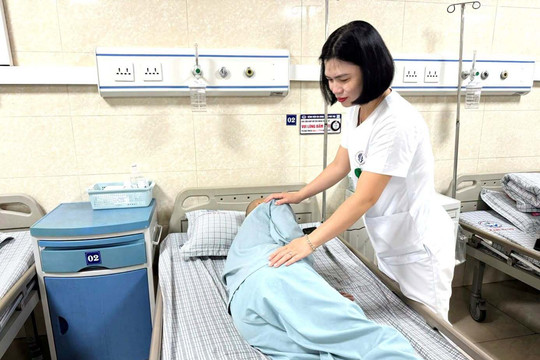 Ba kỹ năng không thể thiếu khi chăm sóc người bệnh ung thư tại nhà