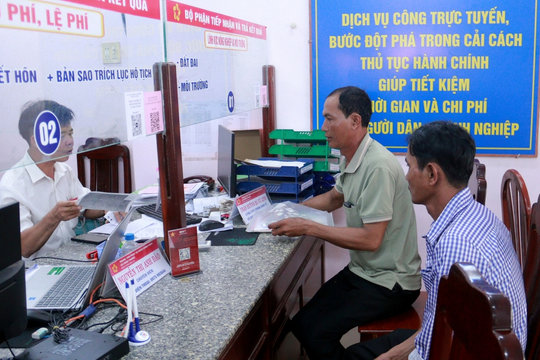 Giải bài toán nhân lực ở cơ sở
