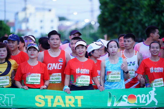 Quảng Ngãi: Gần 1.800 vận động viên tham gia Giải chạy Lý Sơn Half Marathon