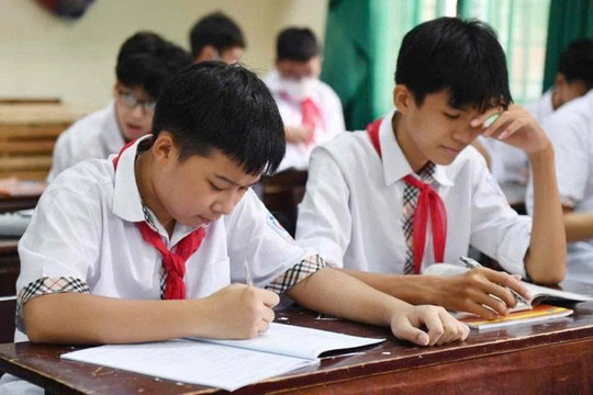 Đề xuất phạt tới 50 triệu đồng nếu ép buộc, lôi kéo học sinh học thêm