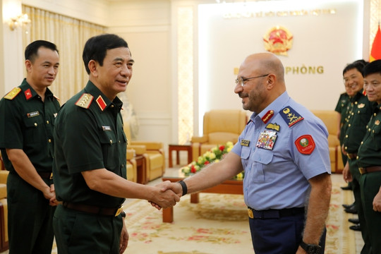 Đại tướng Phan Văn Giang tiếp Thứ trưởng Bộ Quốc phòng UAE