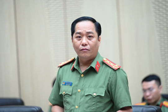 Khởi tố 2 cán bộ ở Hà Nội nhận hối lộ 'làm nhanh' giấy xác nhận mua nhà ở xã hội