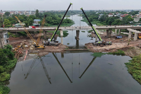 Tiến độ cầu Mai Lĩnh trên Quốc lộ 6: Tăng tốc xóa điểm nghẽn cửa ngõ Tây Hà Nội
