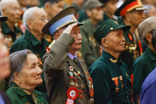 Hoàn thiện dự thảo sửa đổi Pháp lệnh Ưu đãi người có công với cách mạng
