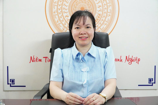 Báo chí lấy tin từ mạng xã hội, cổng thông tin có phải xin phép?