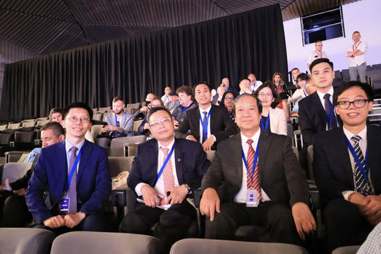 Đoàn đại biểu Đảng Cộng sản Việt Nam tham dự Đại hội lần thứ 40 Đảng Cộng sản Pháp