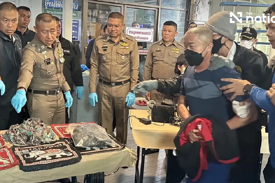 Thủ đoạn vận chuyển heroin của tiếp viên hàng không gây chấn động Thái Lan