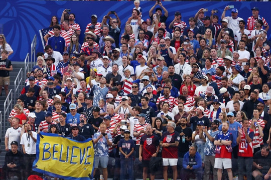 Ông Trump xác nhận can thiệp với FIFA về chiếc thẻ đỏ của tiền đạo đội tuyển Mỹ