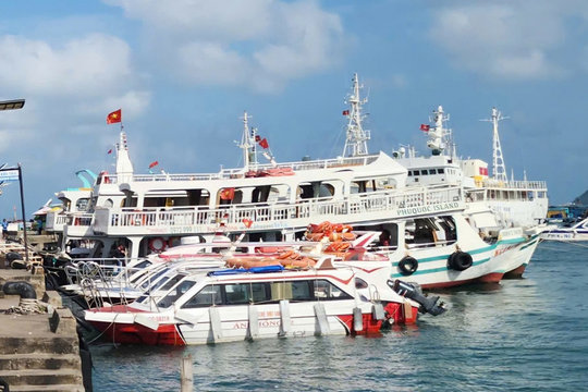 Siết chặt vận tải đường thủy sau tai nạn lật ca nô ở Phú Quốc